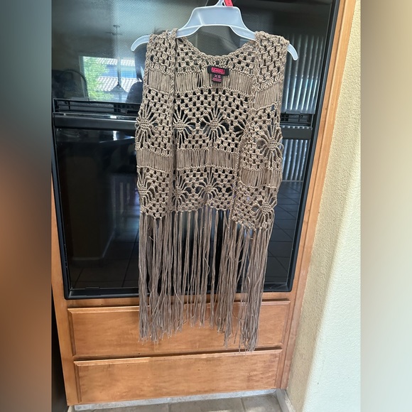 Western fringe vest! - Picture 1 of 2